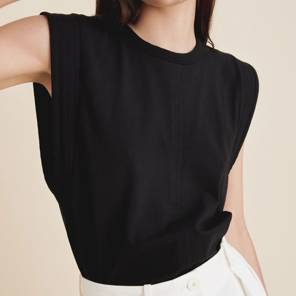 Soldout NYC Gimme That Shoulder Tee NWT in Black Size Large